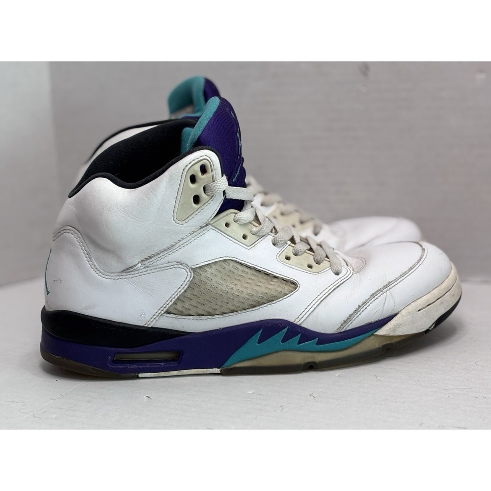 Nike Air Jordan 5 Retro Grape 2013 White Emerald Purple 136027-108 Men's 9.5